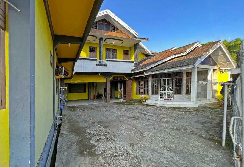 فندق Oyo 91900 Wisma Amrach