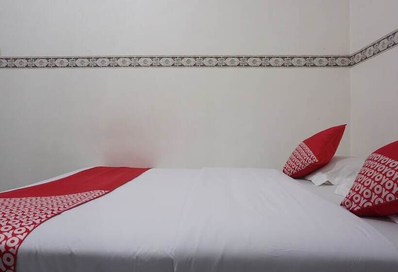 فندق Oyo 91900 Wisma Amrach