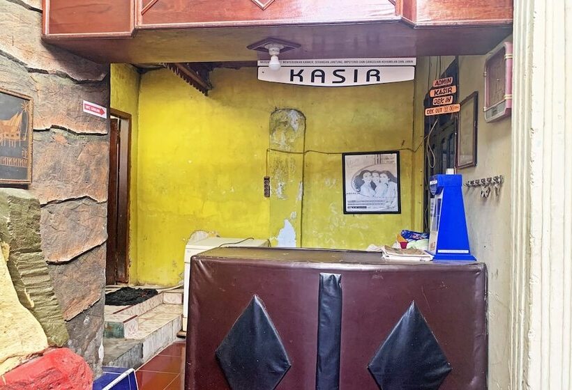 فندق Oyo 91900 Wisma Amrach