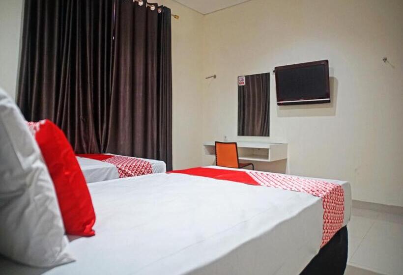 فندق Oyo 91900 Wisma Amrach