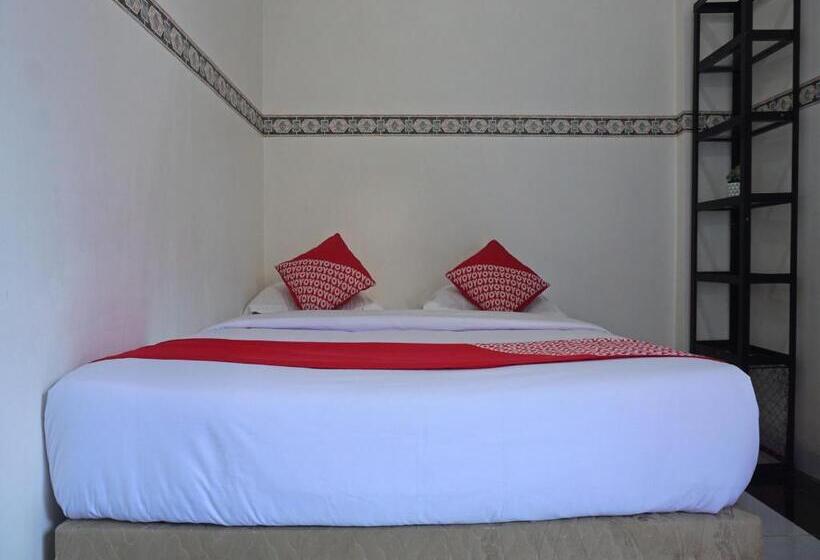 فندق Oyo 91900 Wisma Amrach