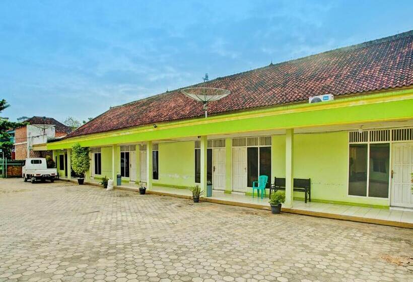 ホテル Oyo 92097 Sejahtera Syariah