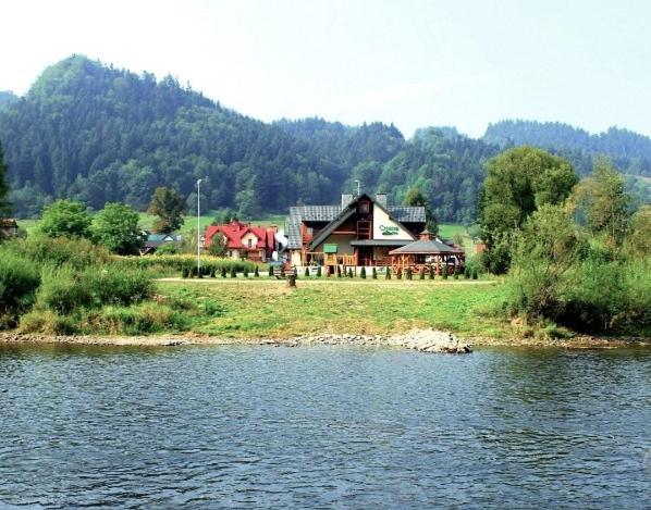 ホテル Pensjonat Crosna Spa