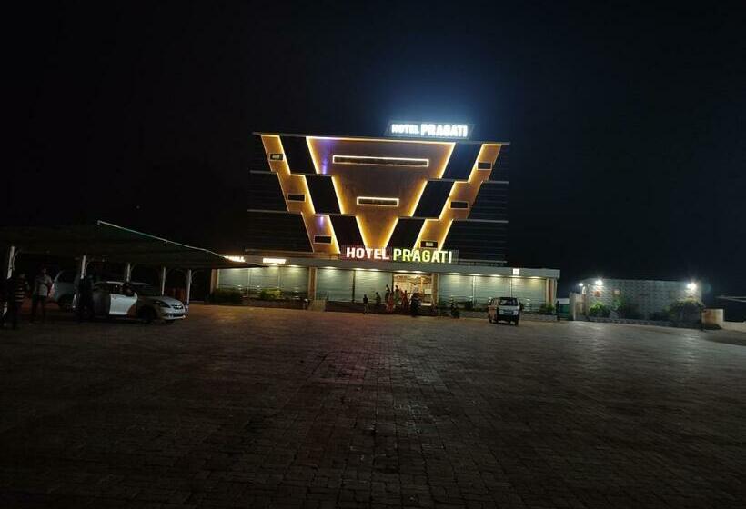 فندق Pragati