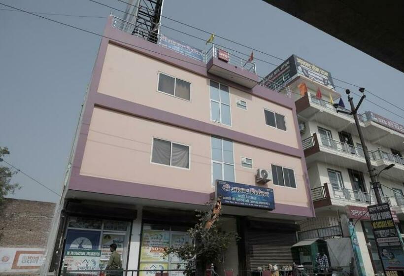 ホテル Shri Anand Niketan By Wb Inn