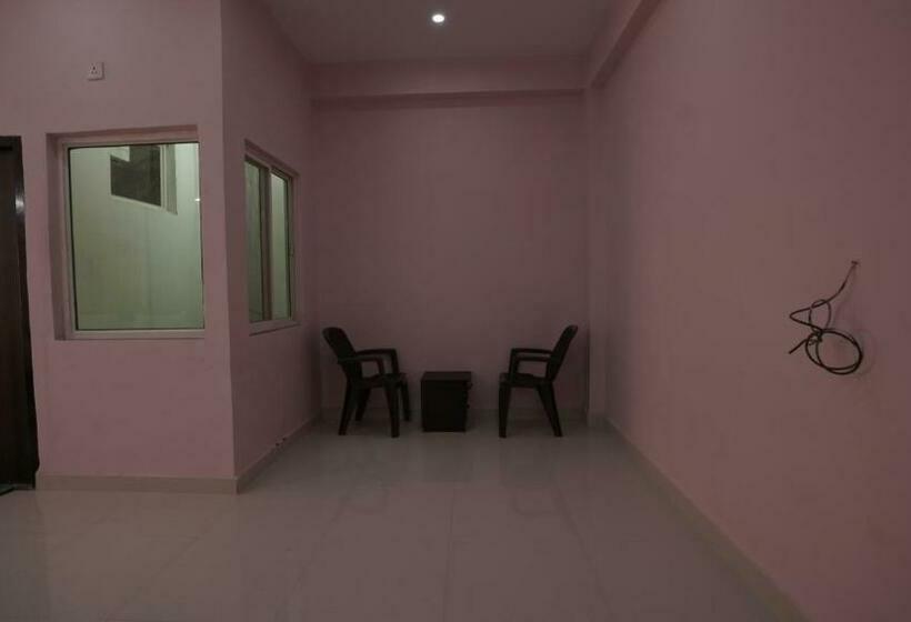 ホテル Shri Anand Niketan By Wb Inn