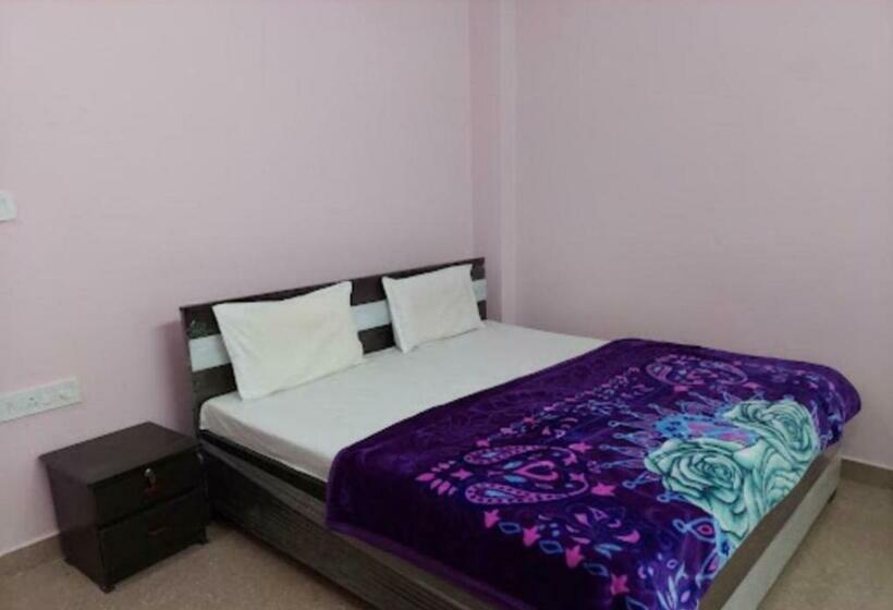 ホテル Shri Anand Niketan By Wb Inn