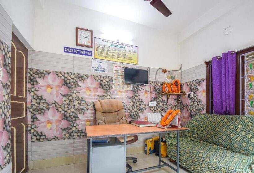 酒店 Spot On 61991 Ganga Jamuna Yatri Nivas