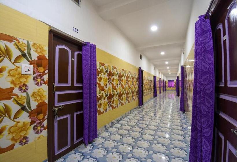 酒店 Spot On 61991 Ganga Jamuna Yatri Nivas