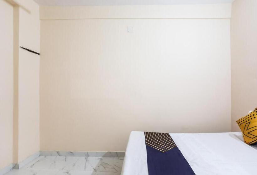 هتل Spot On 64932 Silicon City Inn