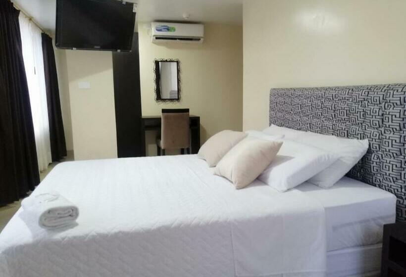 Отель Tierra Verde