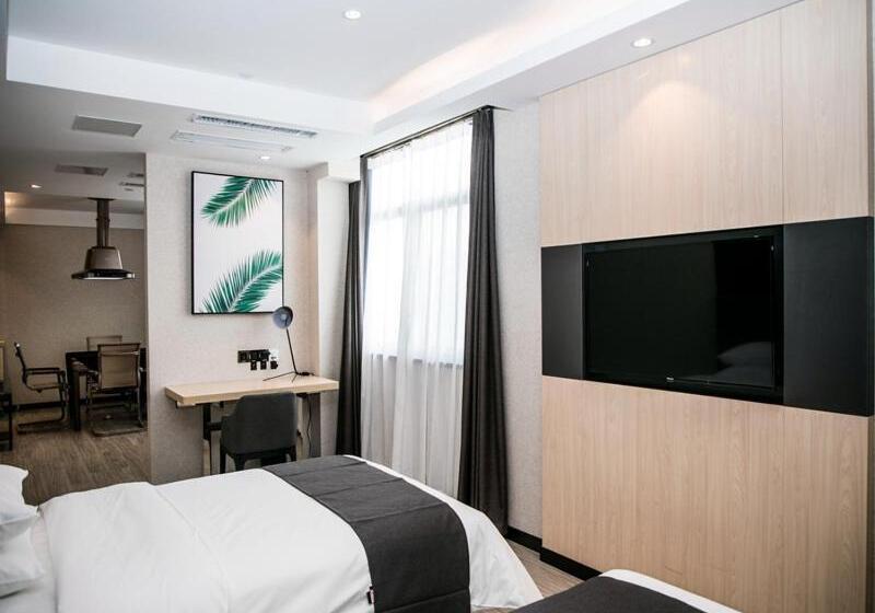 בית מלון כפרי Up And In Maanshan Wanda Plaza