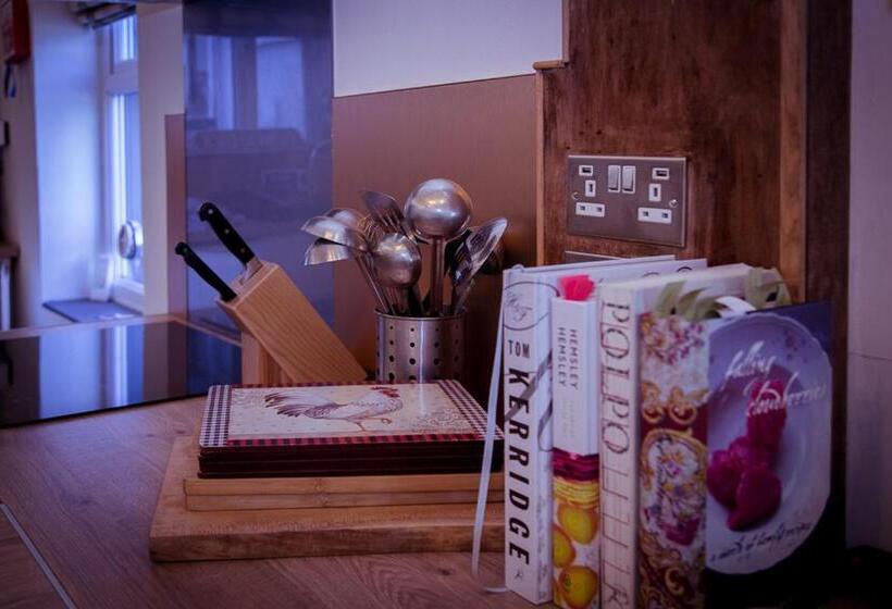 Lakes Boutique Hostel Apartment Windermere