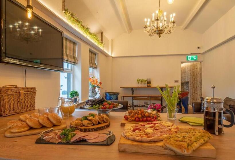 Lakes Boutique Hostel Apartment Windermere