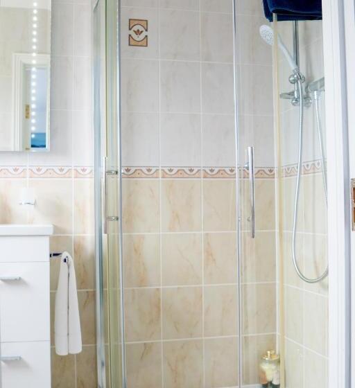 Milltown Lough Eske Bed & Breakfast