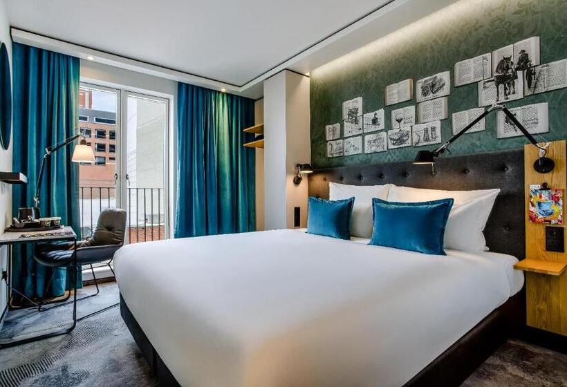Motel One Dublin