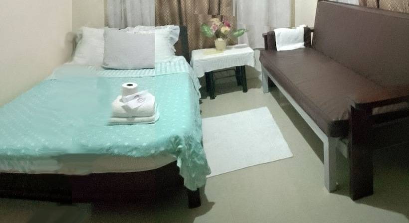 Leizel S Bed & Breakfast