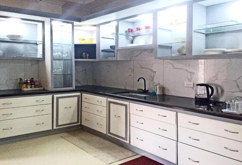 Leizel S Bed & Breakfast