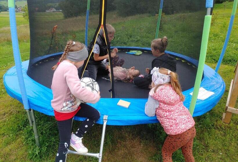 膳宿费 U Chowańców