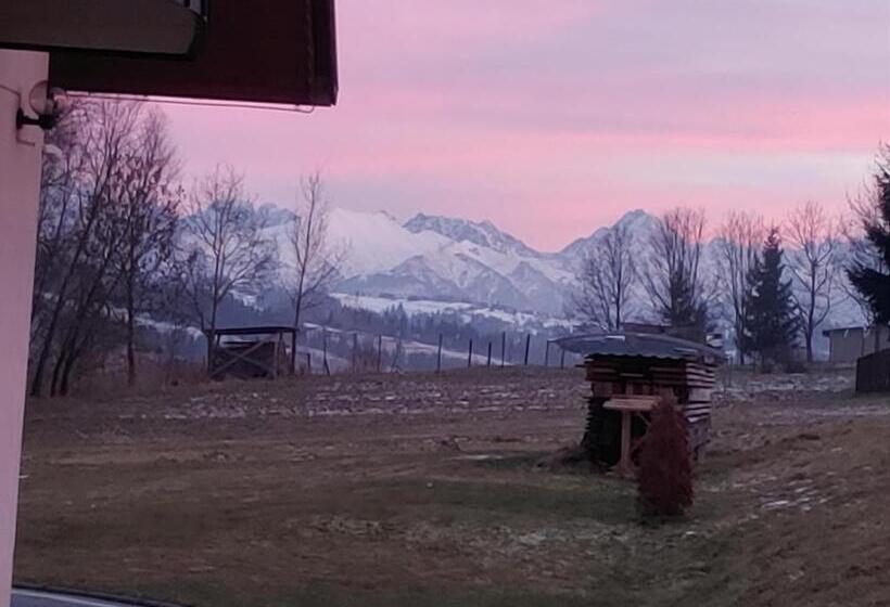 膳宿费 U Chowańców