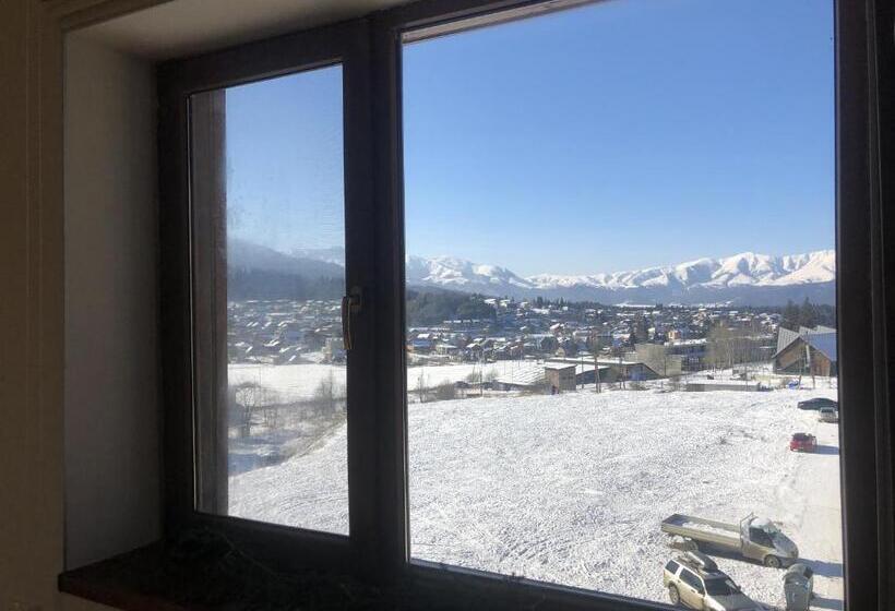 پانسیون Bakuriani Fun, Nice View And Design, Cosy And Spacious