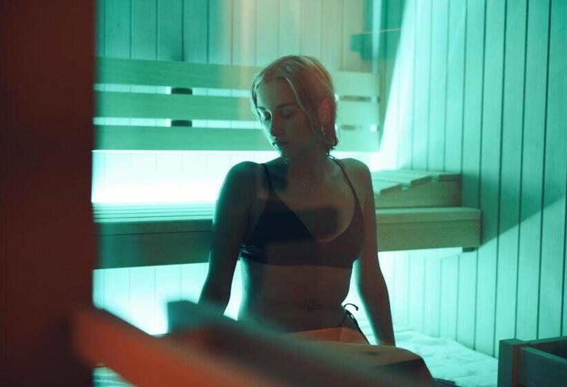 פנסיון Base531