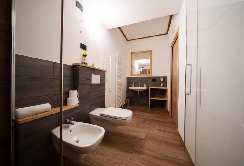 פנסיון Base531