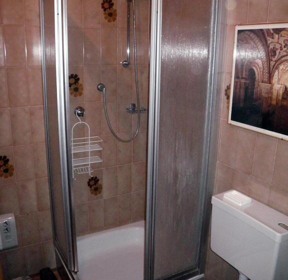 פנסיון Carezza Units, Dolomites