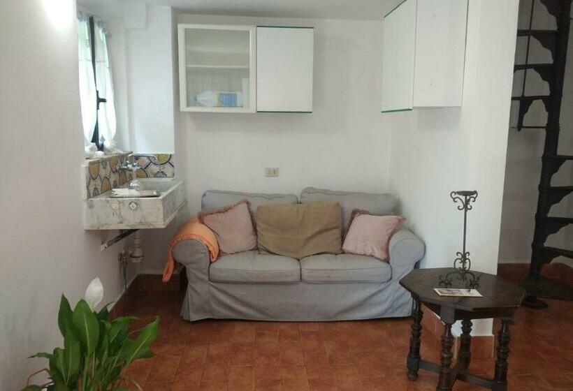 ペンション Goa   Convent Retreat Bagnoregio