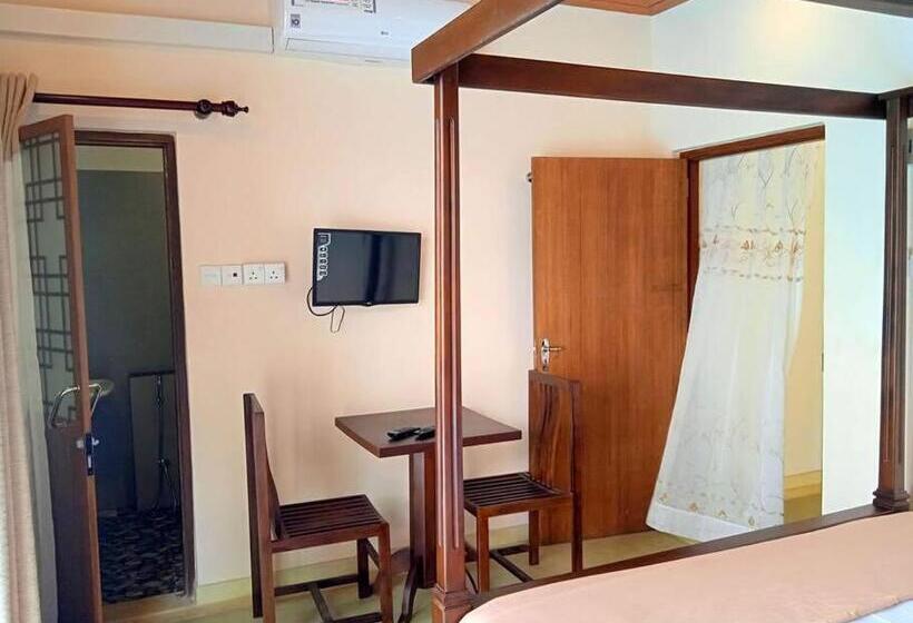 膳宿费 Heaven Thalalla  4bhk Superior Villa With Private Pool And Inside Apartments