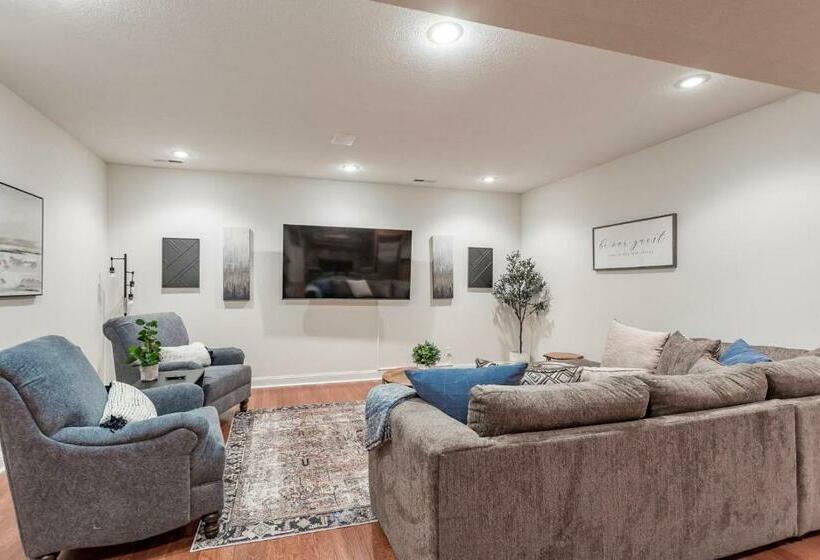 بنسيون Hilltop Escape Close To North River, Hone Quarry