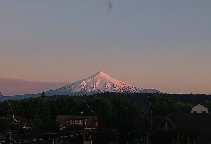 بنسيون Hostal Cuatro Estaciones    Hostel