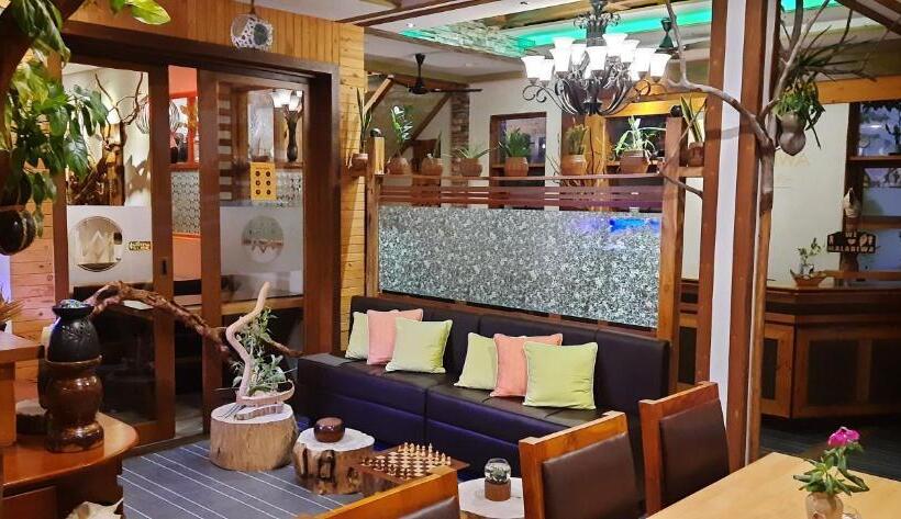 پانسیون Maladiwa Beach & Spa