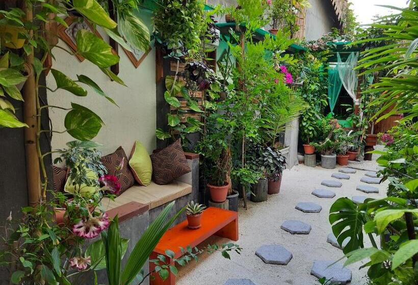 پانسیون Maladiwa Beach & Spa