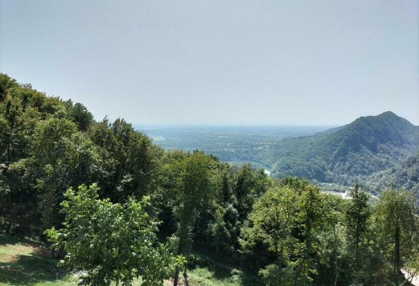 ペンション Staulir Affittacamere