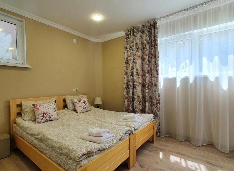 بنسيون Sunhome Stepanavan Guest House