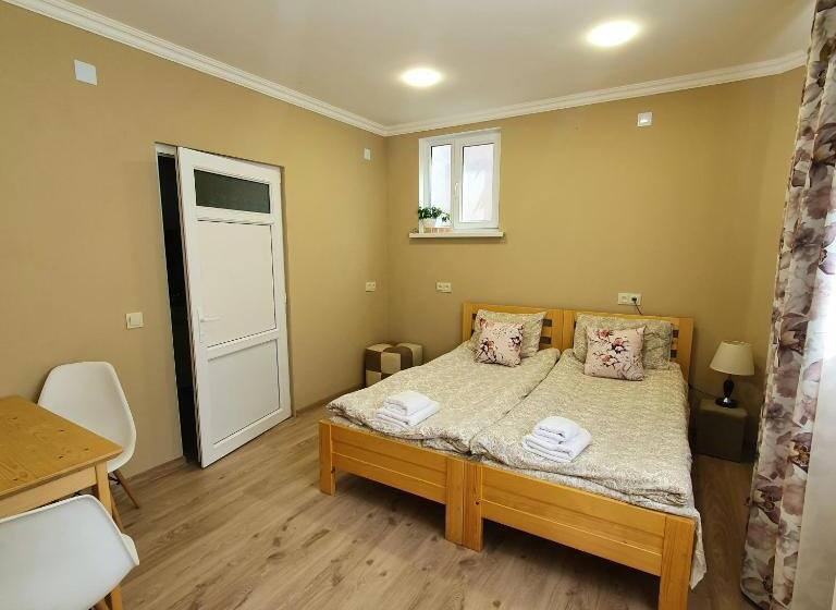 بنسيون Sunhome Stepanavan Guest House