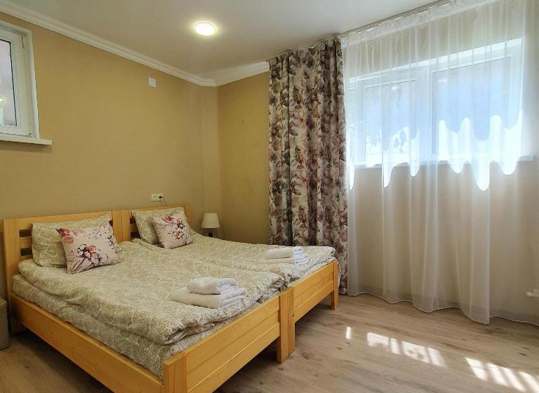 بنسيون Sunhome Stepanavan Guest House