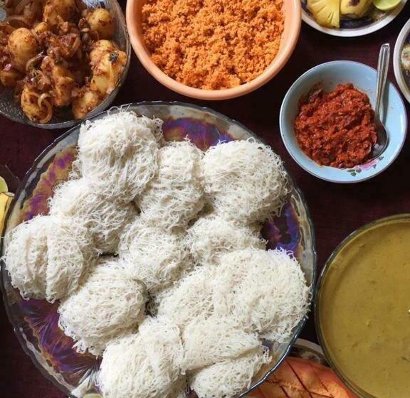 ペンション Tropical Colonial Retreat Minutes From The Beach