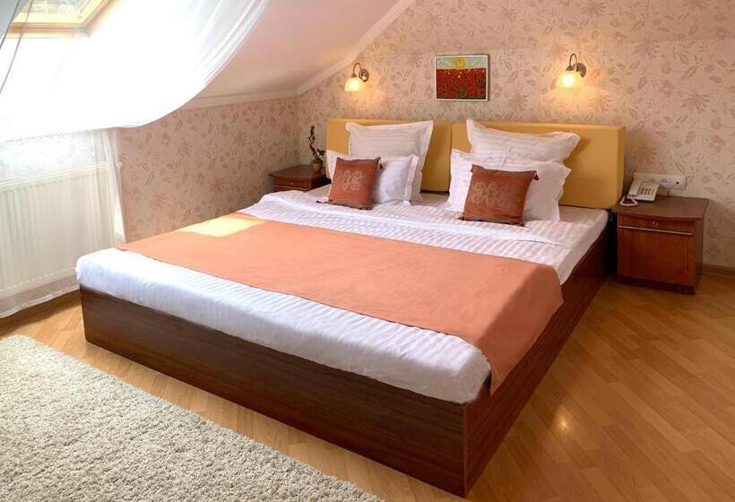 Penthouse Apartment In Hotel Eney