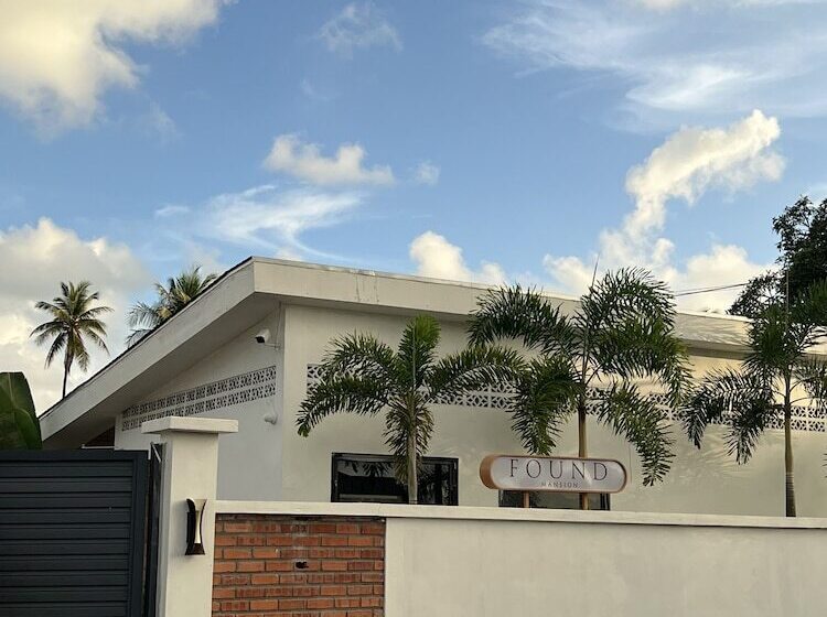 리조트 Found Mansion