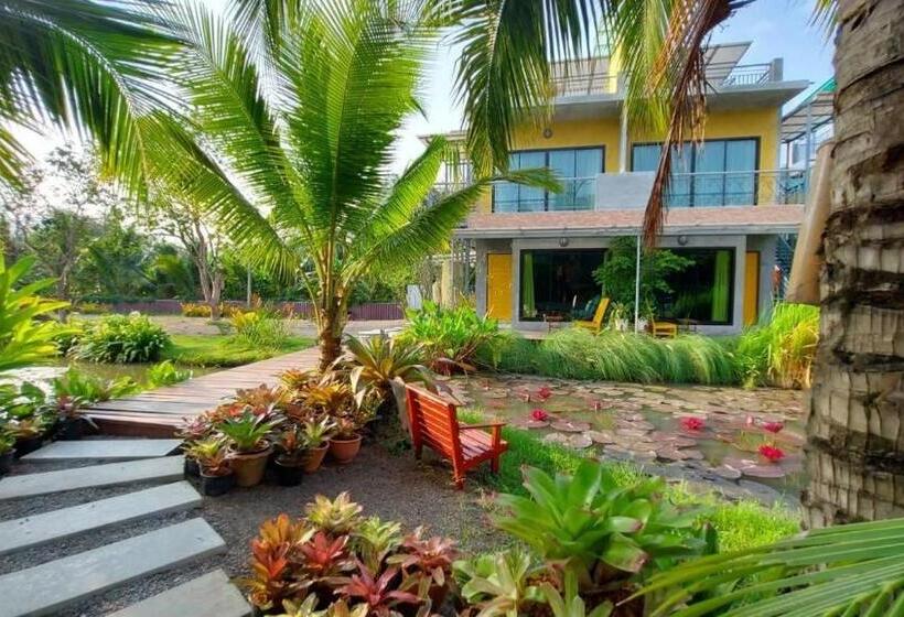 منتجع River Coco @ Amphawa