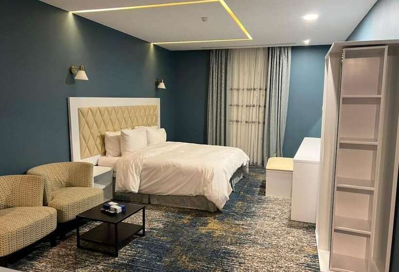 Beach Garden Hotel By Staytion