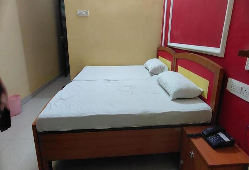 Spot On Hotel Online