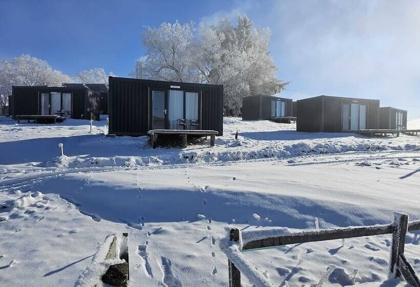 Ursa Mica Glamping Resort