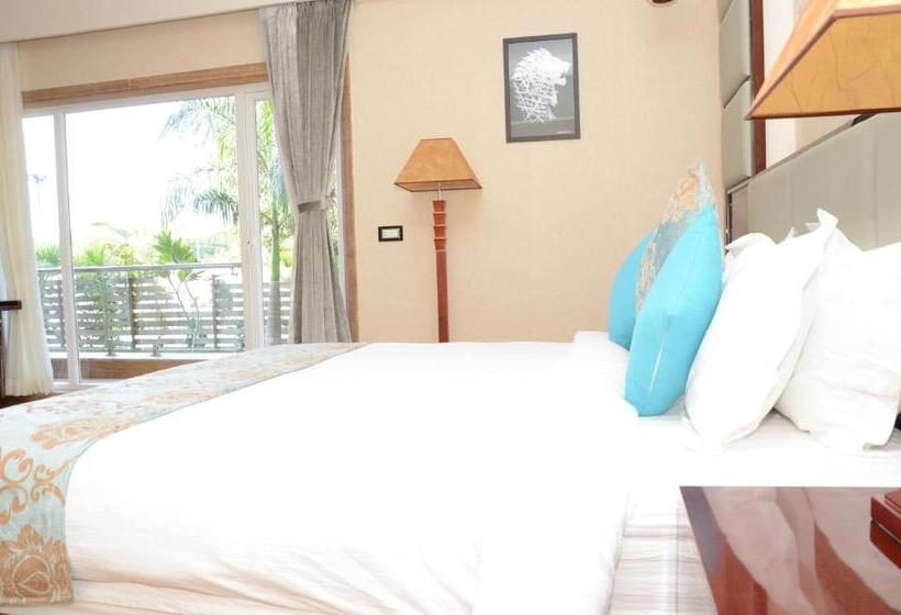 7 Seasons Resort & Spa