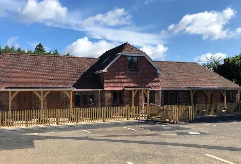 فندق صغير Hamilton Arms Suites