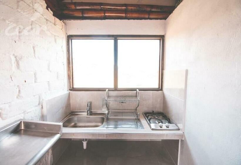 Общежитие Hospedaje Club Cean A Orilla Del Lago Calima