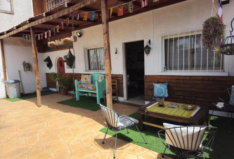 호스텔 Hostal Sol Y Luna