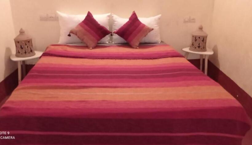 هاستل Kasbah Tinariwin